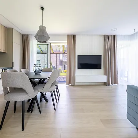 Apartment Cohost I New 3bd House With Terrace *