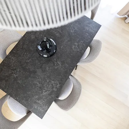 Apartment Cohost I New 3bd House With Terrace *